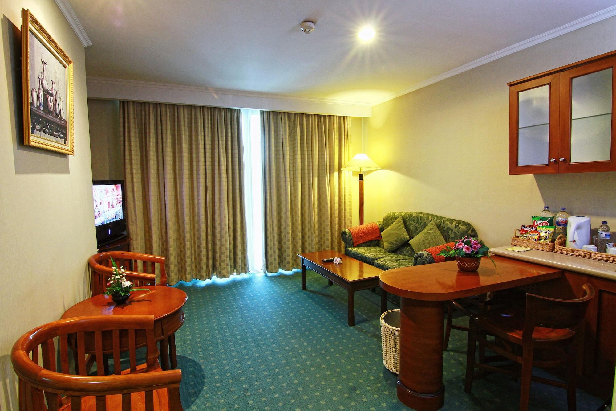 Grand Arkenso Park View Hotel Semarang Buitenkant foto