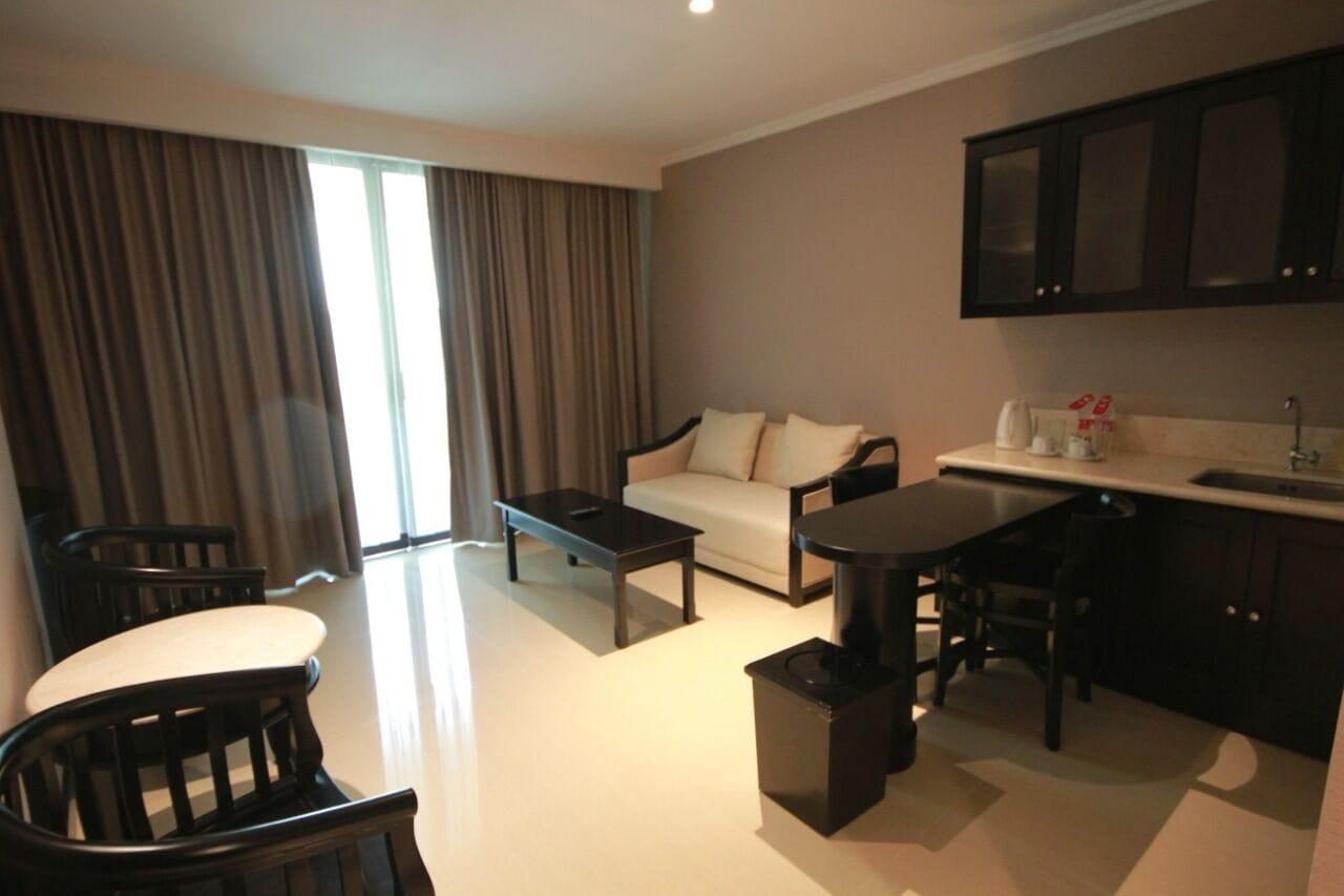 Grand Arkenso Park View Hotel Semarang Buitenkant foto