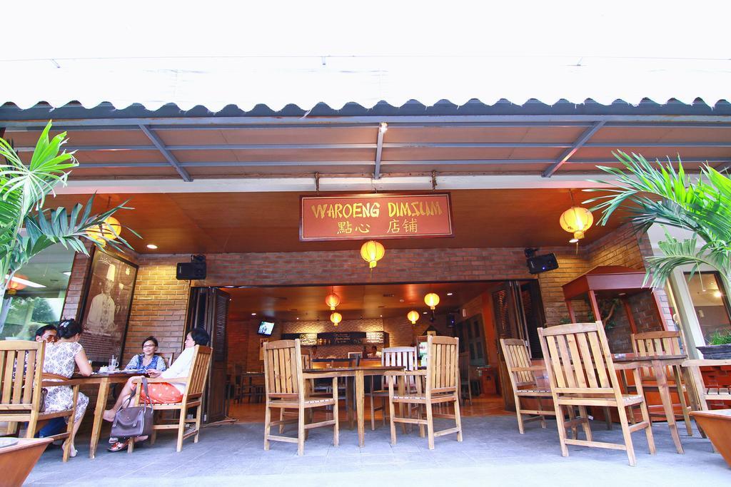 Grand Arkenso Park View Hotel Semarang Buitenkant foto
