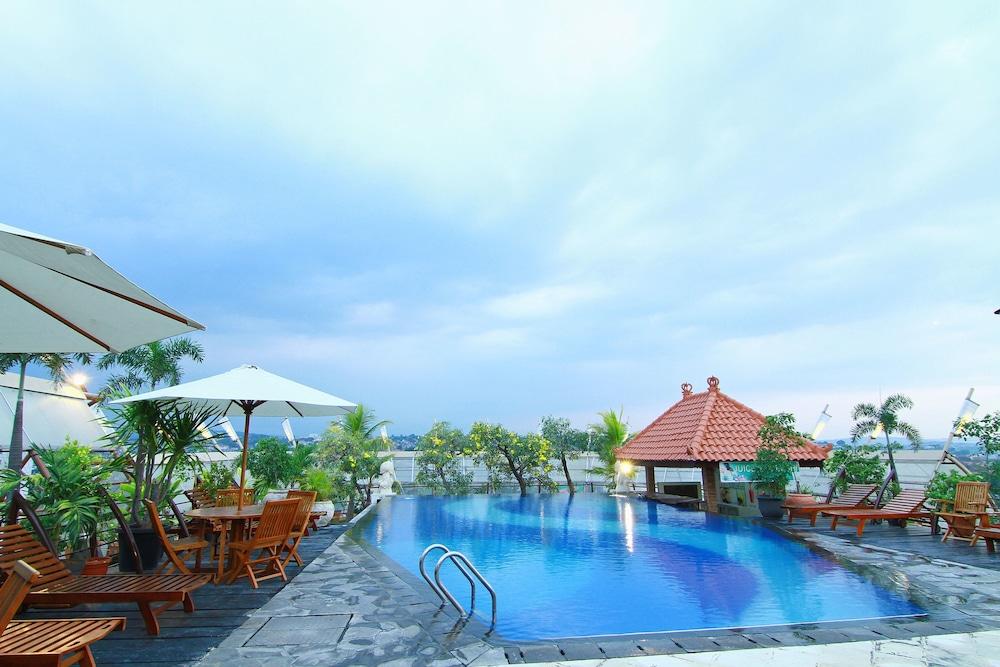 Grand Arkenso Park View Hotel Semarang Buitenkant foto
