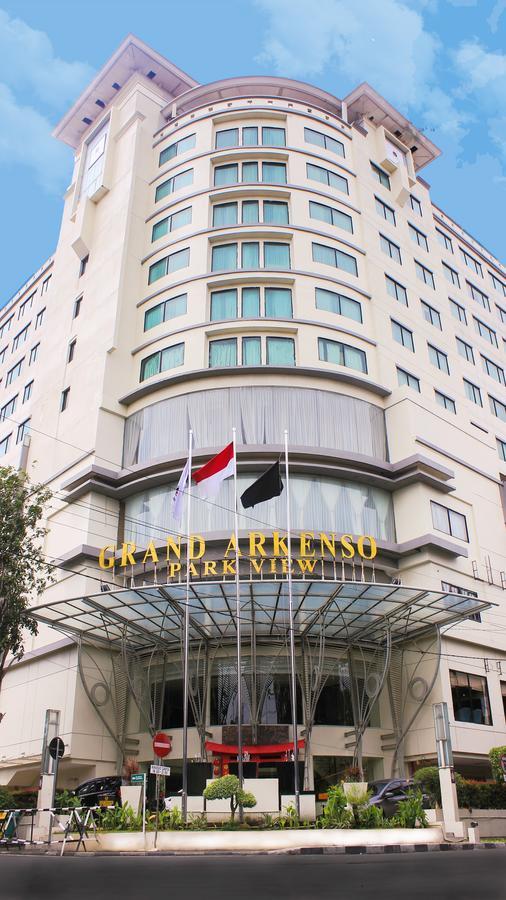 Grand Arkenso Park View Hotel Semarang Buitenkant foto